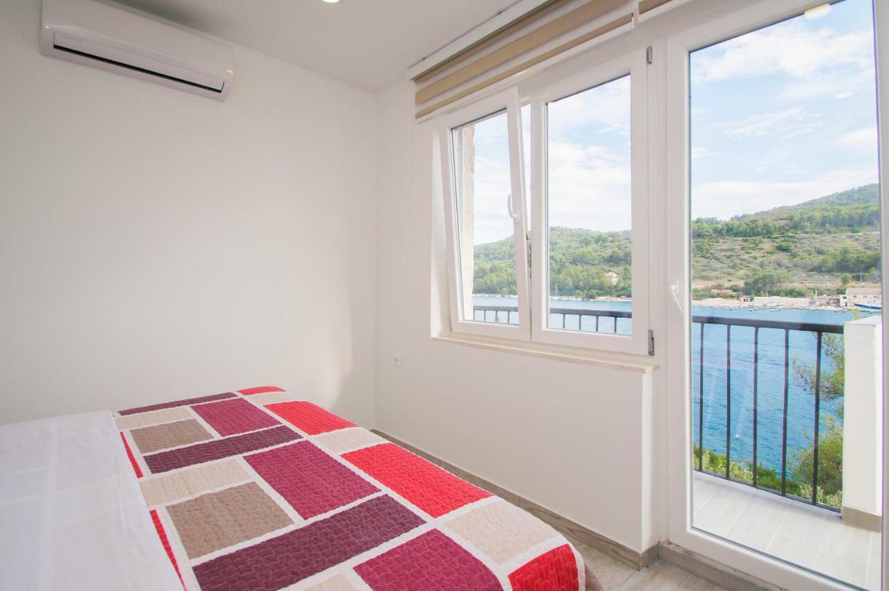 Apartments With Sea Views Vela Luka Exterior photo